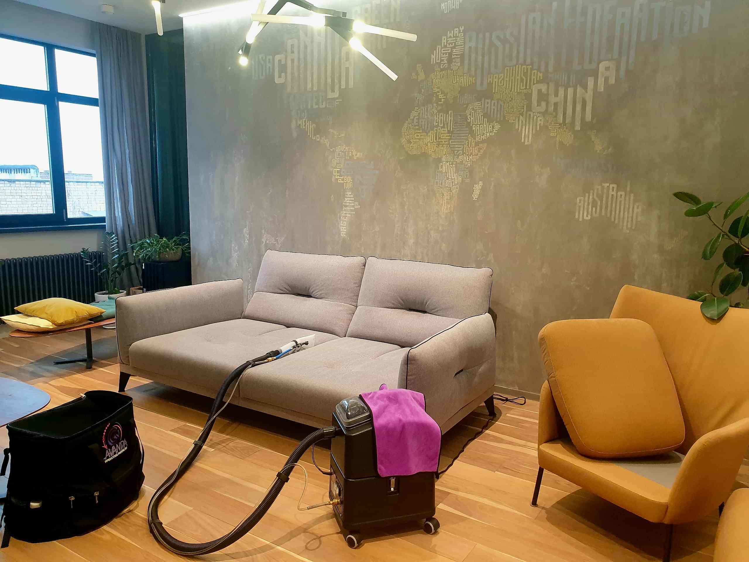 Химчистка мебели в Нижнем Новгороде  от 2500р